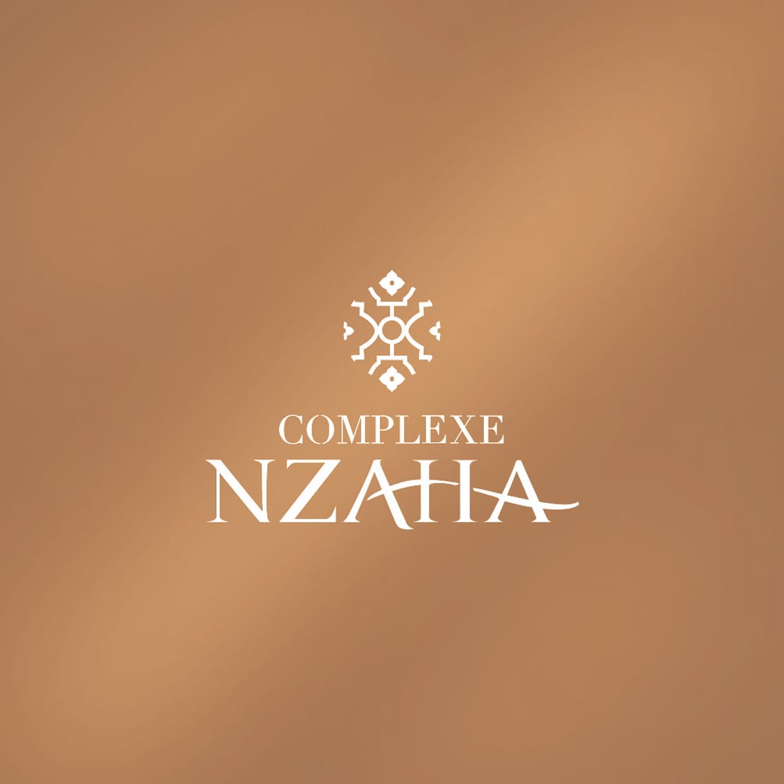 Complexe Nzaha, diseño elegante de logotipo en colores cobres